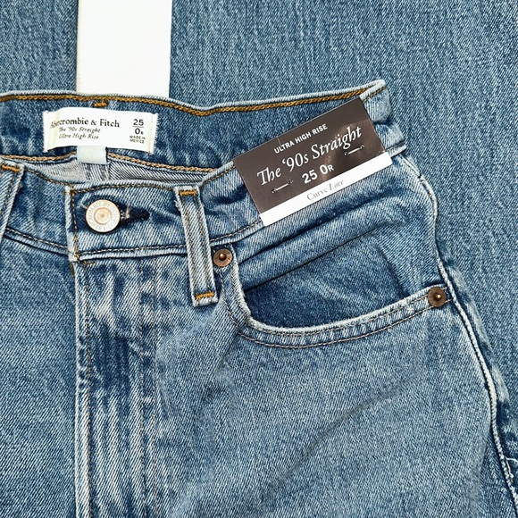 NWT Abercrombie&Fitch Curve Love Ultra HighRise 90s Strght Jean 00,2 - Picture 6 of 16